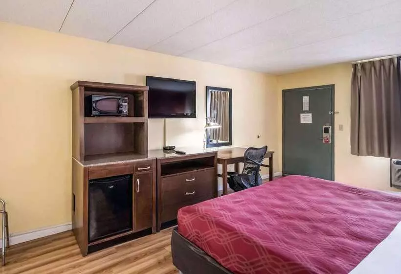 호텔 Econo Lodge Kearney   Liberty