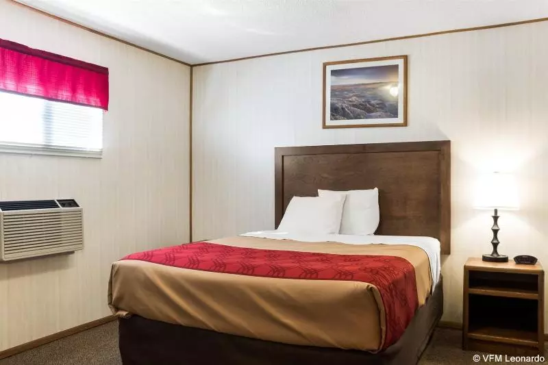 בית מלון כפרי Econo Lodge Wall