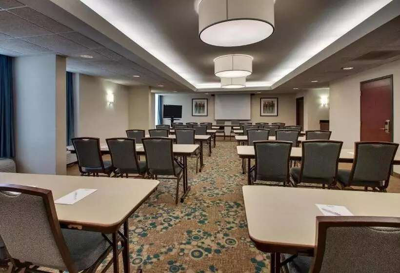 酒店 Sonesta Essential Houston Hobby Airport