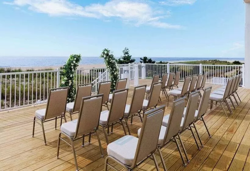 هتل Hilton Garden Inn Ocean City Oceanfront