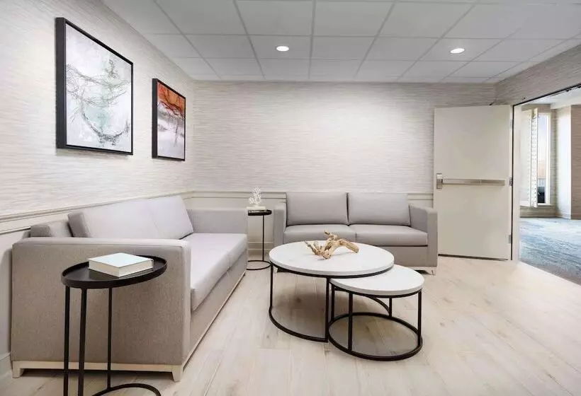 هتل Hilton Garden Inn Ocean City Oceanfront