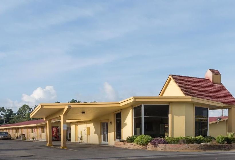 Отель Knights Inn Lake Charles