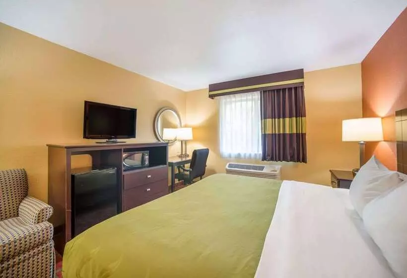 호텔 Quality Inn O Fallon Il   St Louis