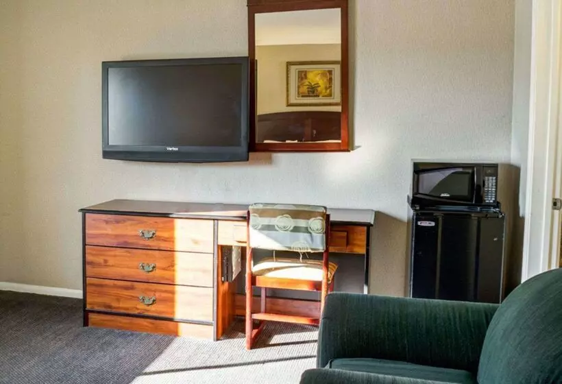 Отель Rodeway Inn Near Venice Beach