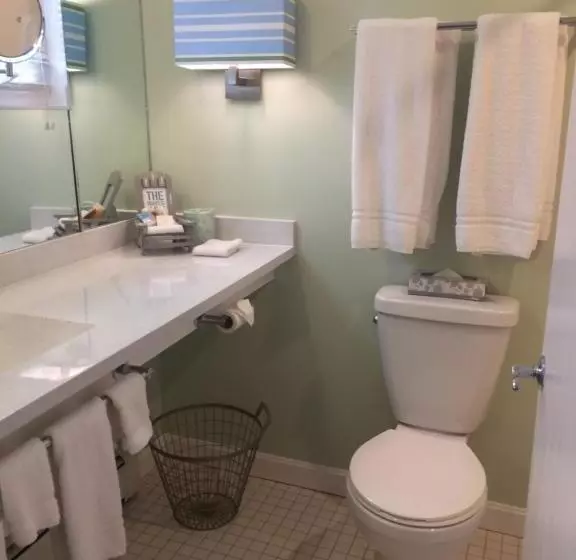 Отель The Edgewater