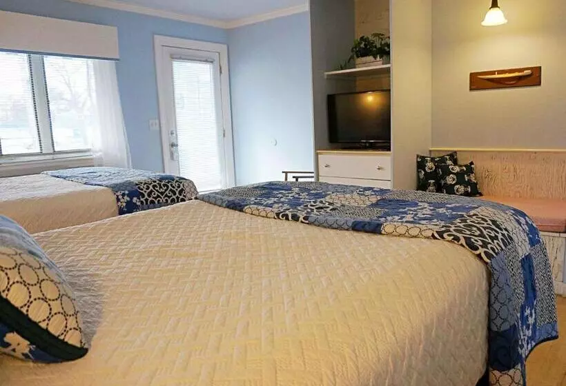 Отель The Edgewater