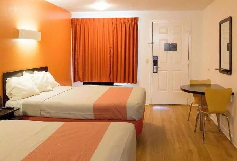 Motel 6cookeville, Tn