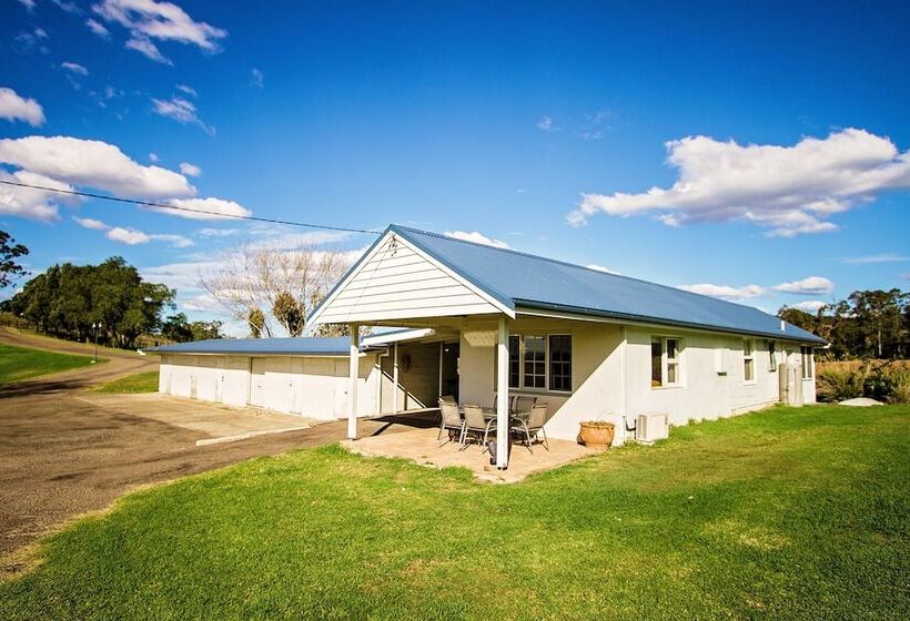 Audrey Wilkinson Vineyard