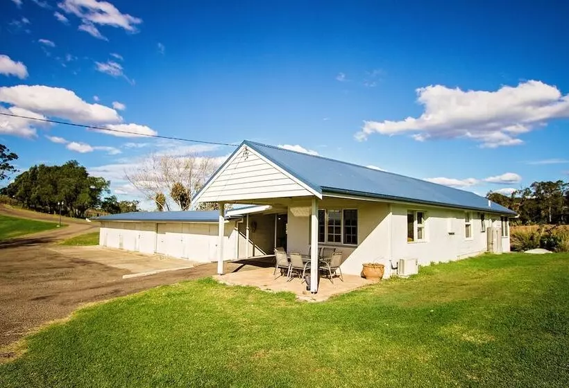 Audrey Wilkinson Vineyard