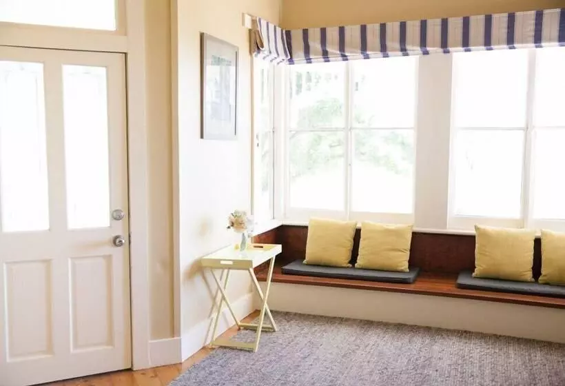 Audrey Wilkinson Vineyard