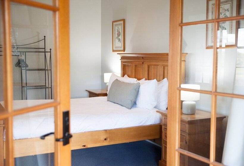 Audrey Wilkinson Vineyard