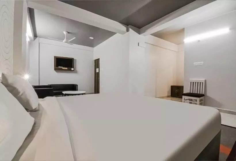 Hotelli Super Townhouse Vidya Vihar