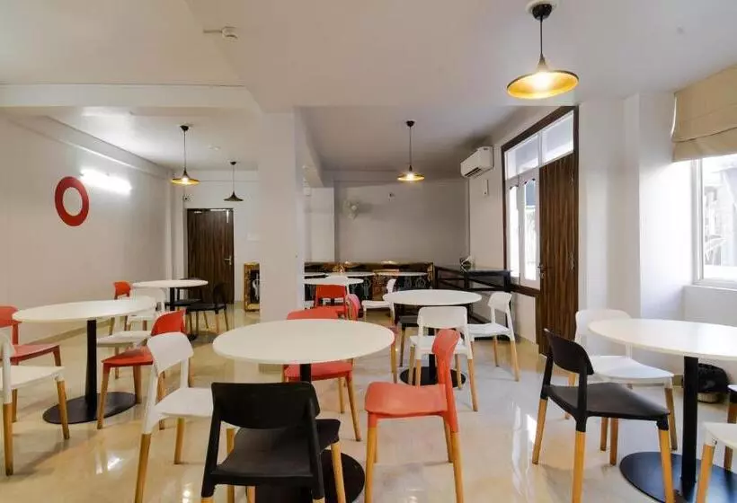 Hotelli Super Townhouse Vidya Vihar
