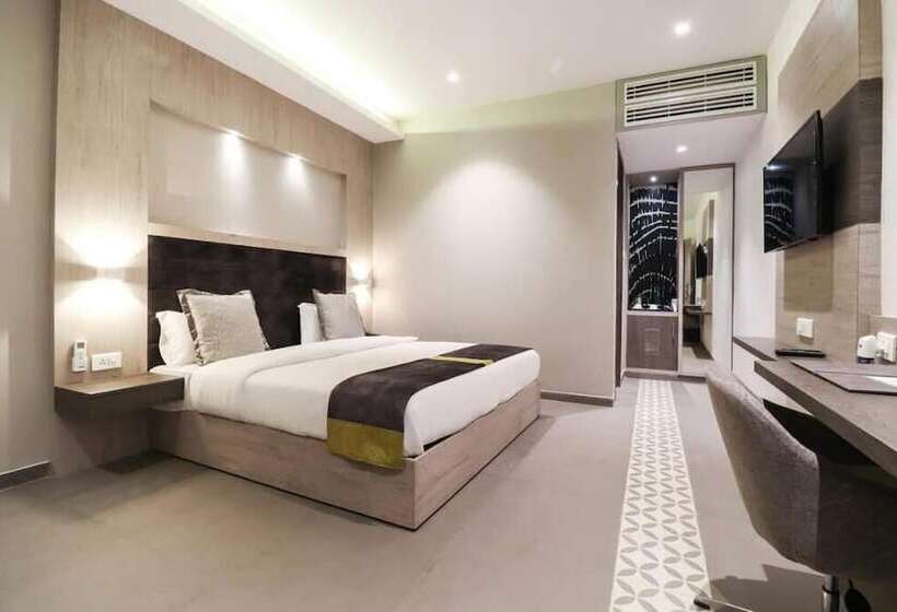 هتل Kingston Resort