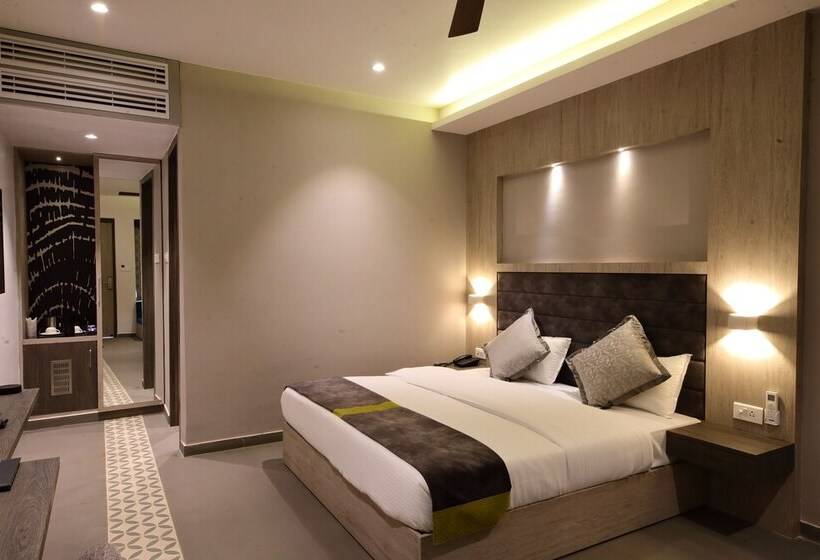 هتل Kingston Resort