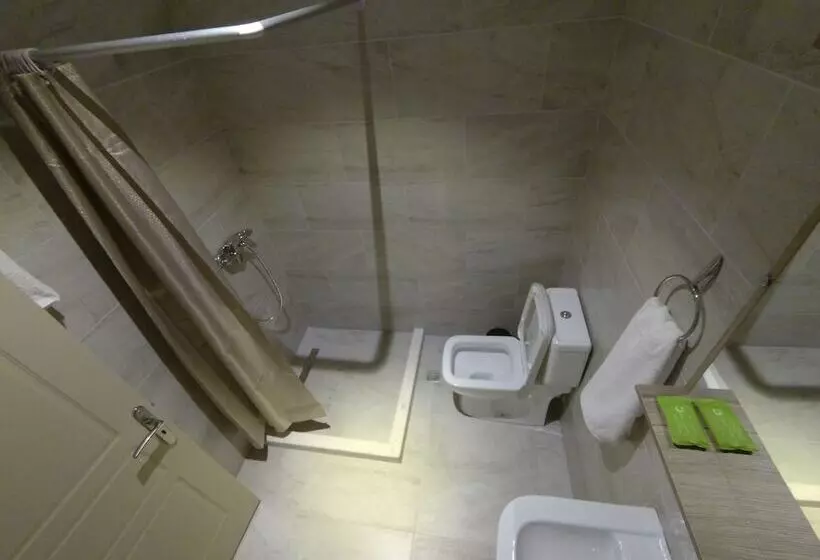 هتل Vila Nino