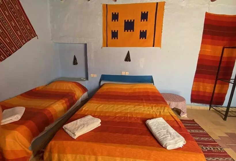ペンション Auberge Kasbah Des Dunes