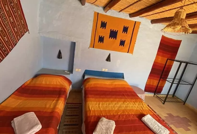 ペンション Auberge Kasbah Des Dunes