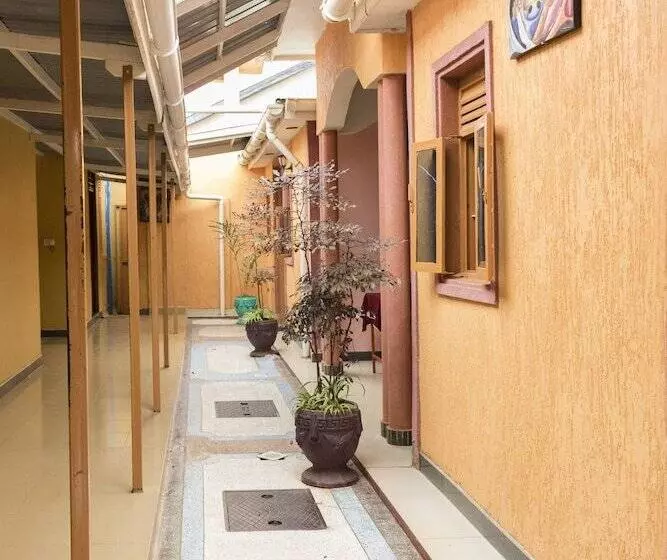 پانسیون Kaanos Hope Complex Inn