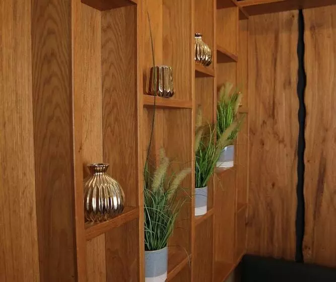 Hotelli Grand Corner