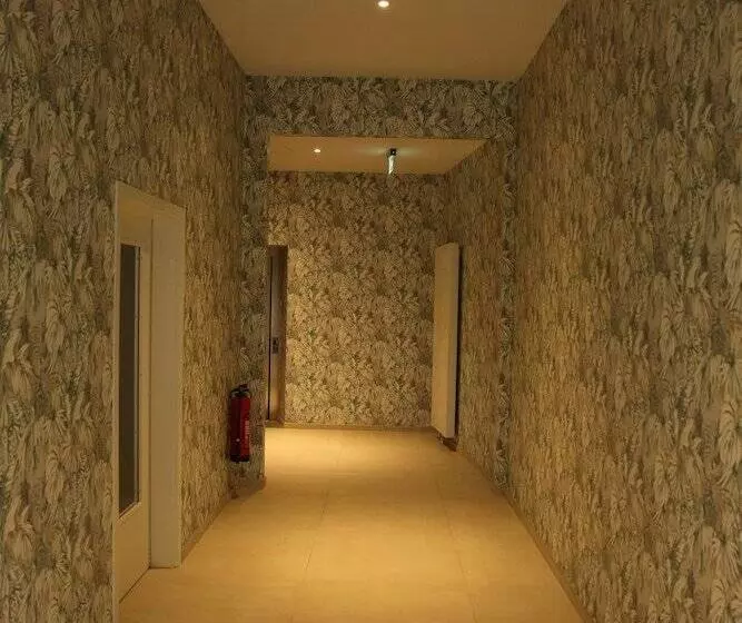 Hotelli Grand Corner