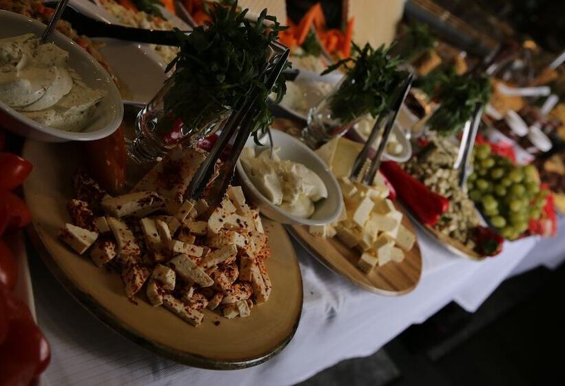 فندق Grand Corner