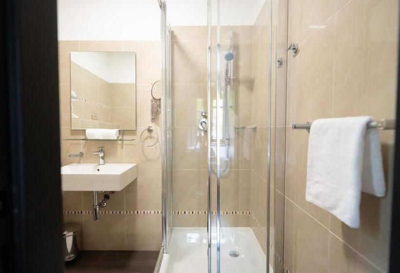 بنسيون Penzion A Restaurace Bílý Mlýn