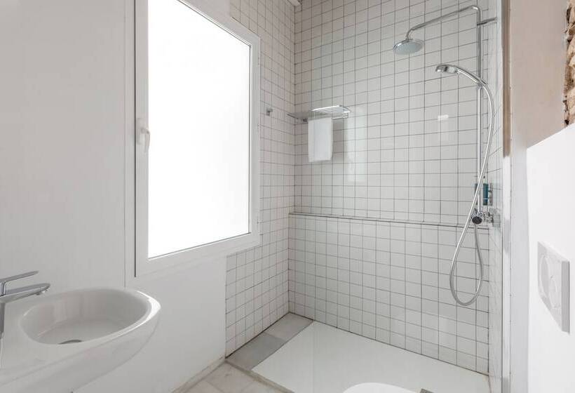 Slow Suites Maestranza