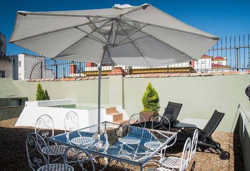 Slow Suites Maestranza