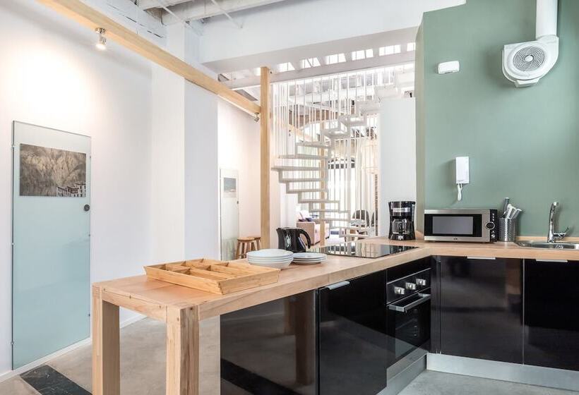 Slow Suites Maestranza