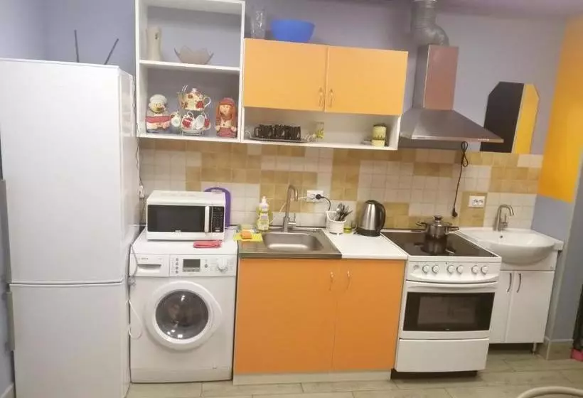 Hostel Meridian