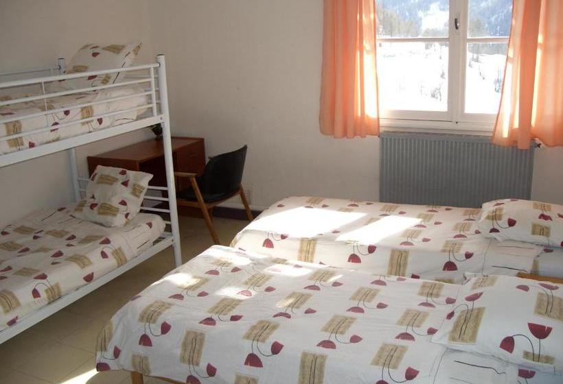 فندق Hostel Neige Et Soleil