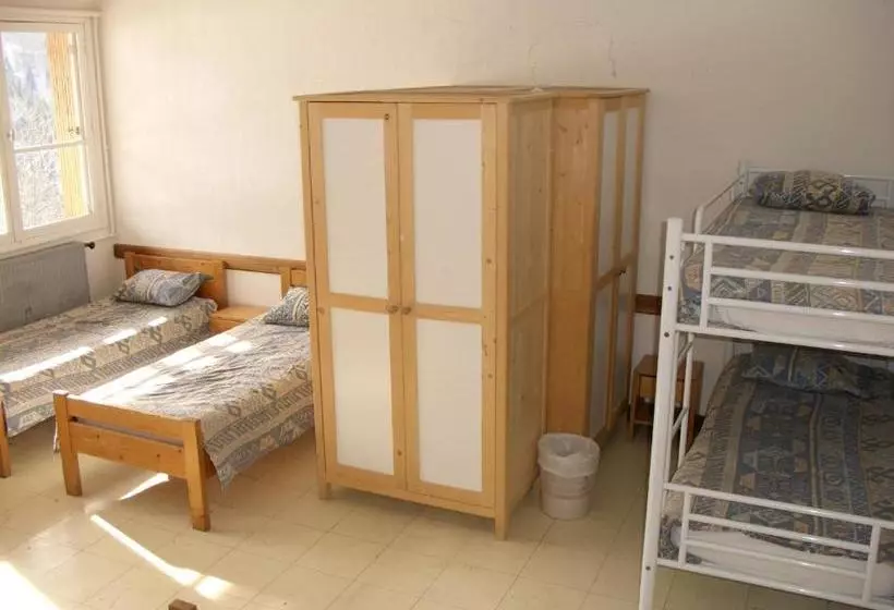 Hotelli Hostel Neige Et Soleil