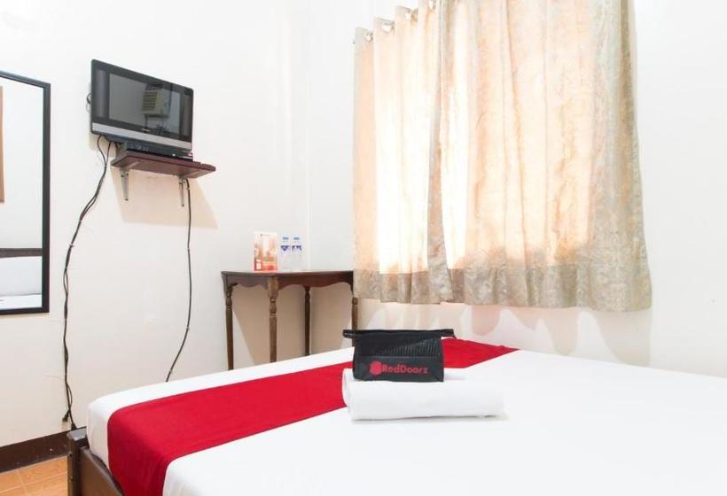 هتل Reddoorz @ Holy Spirit Road Tagaytay