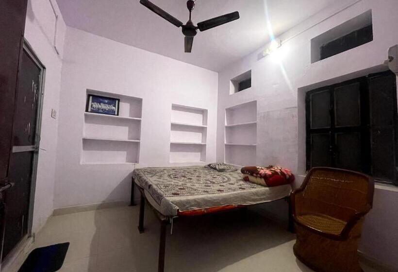 Hotel The Pushkar Flower