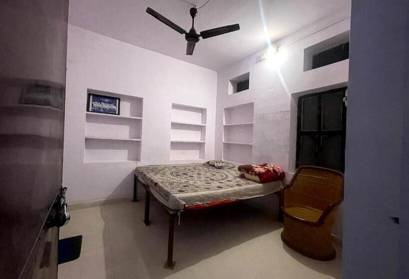 Hotel The Pushkar Flower