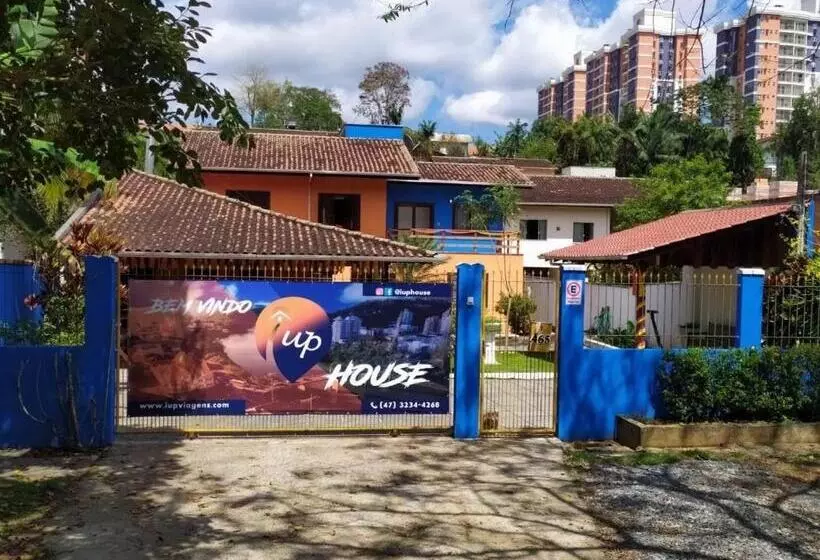 Iup House Hostel