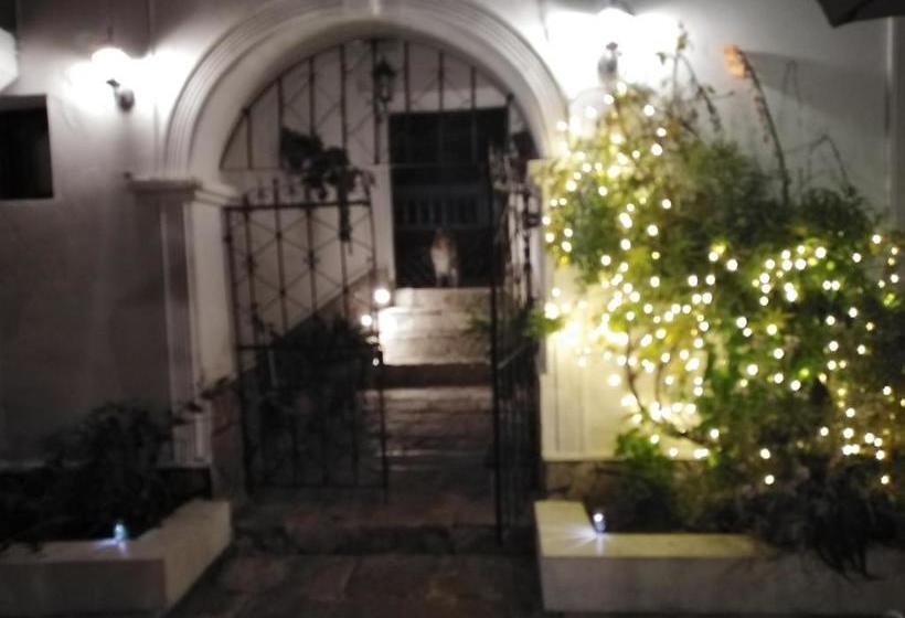 پانسیون Hospedaje Ajayu Sucre