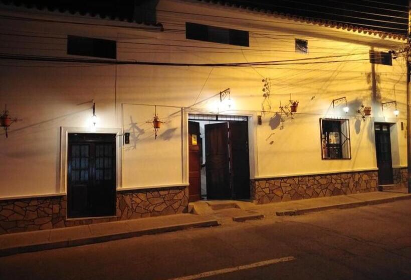 پانسیون Hospedaje Ajayu Sucre