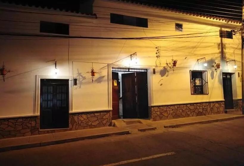 پانسیون Hospedaje Ajayu Sucre