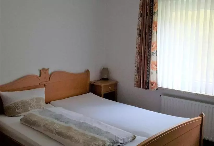 Majatalo Haus Am Waldesrand