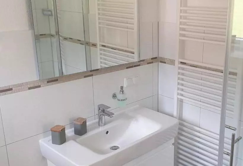 Majatalo Haus Am Waldesrand