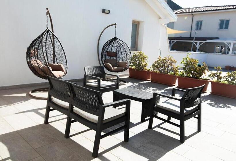 پانسیون La Perla Amantea