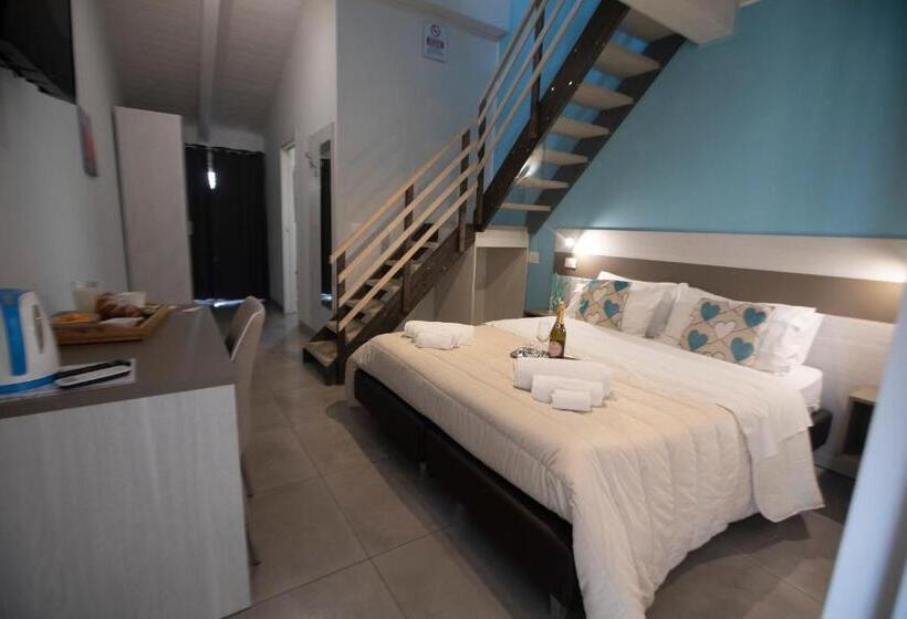 پانسیون La Perla Amantea