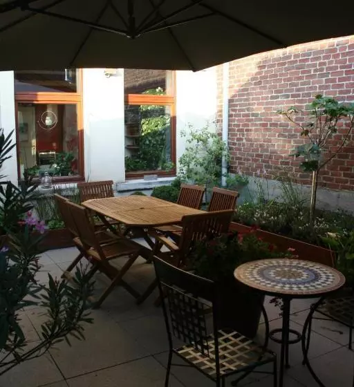 Aamiaismajoitus (B&B) La Chambre Tomis Ath