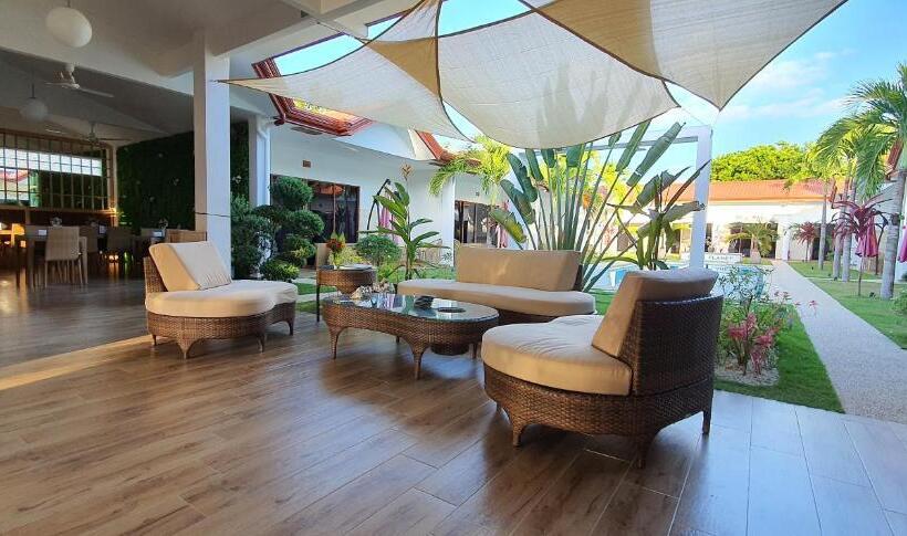 בית מלון כפרי Blue Planet Panglao