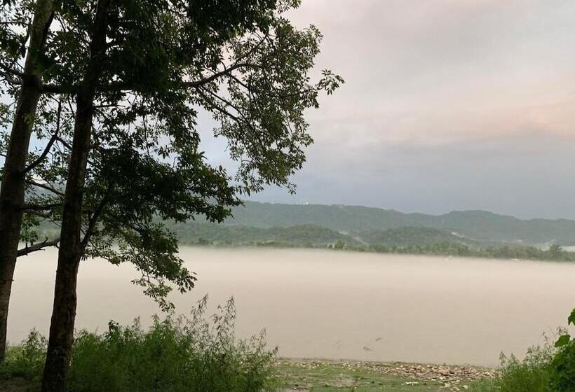 Hotell Ganga Yog Retreat By Yog Gurukul