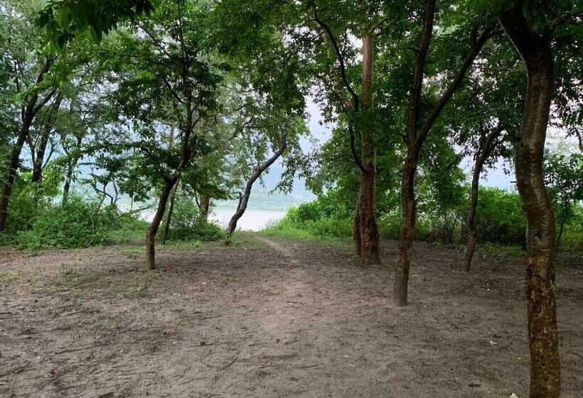 Hotell Ganga Yog Retreat By Yog Gurukul