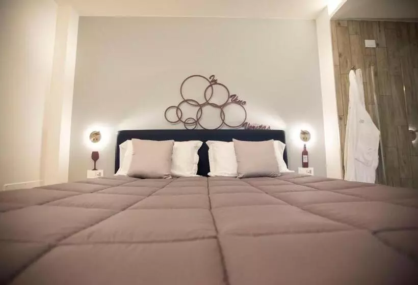 Lomakeskus Vesuvio Inn Bed & Wine Experience