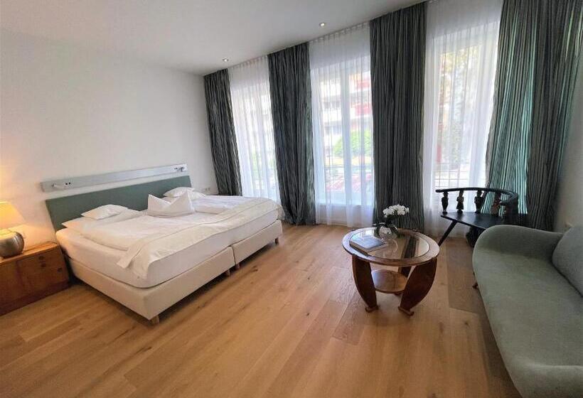 Deluxe Apartments Christina 120 M² Im Design Hotel Vosteen